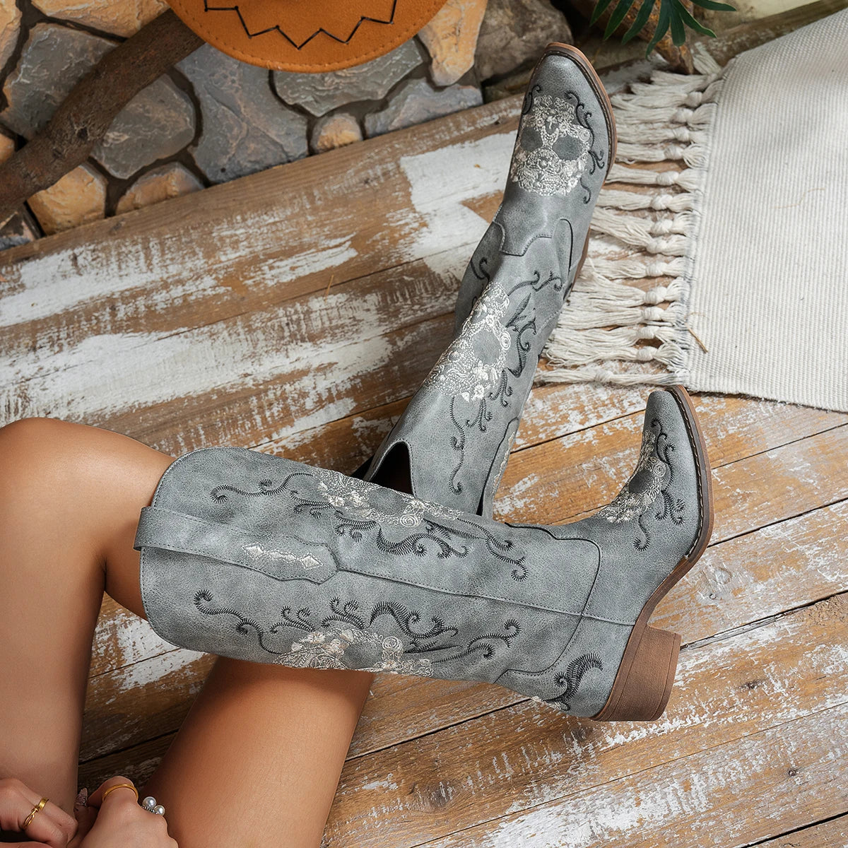 Women’s Embroidered Skull Cowboy Boots – Western Style, Slip-On Mid-Calf Boots, Chunky Heel, Pointed Toe, Vintage Rodeo Cowgirl