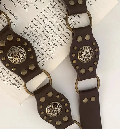 Western Cowboy Belt For Women 2025 New American Vintage Brown Rivet Belt Versatile Denim Belt With Ins Style