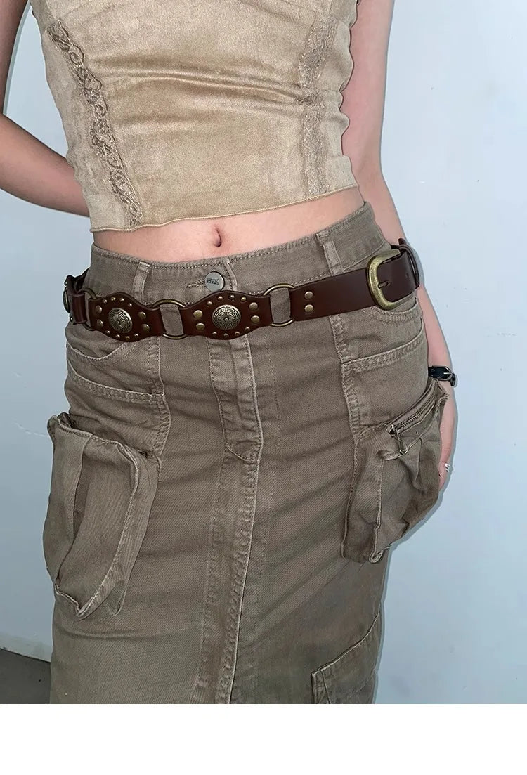 Western Cowboy Belt For Women 2025 New American Vintage Brown Rivet Belt Versatile Denim Belt With Ins Style