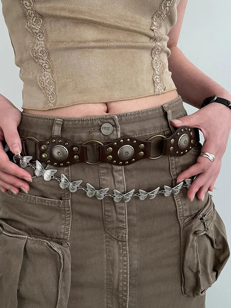 Western Cowboy Belt For Women 2025 New American Vintage Brown Rivet Belt Versatile Denim Belt With Ins Style